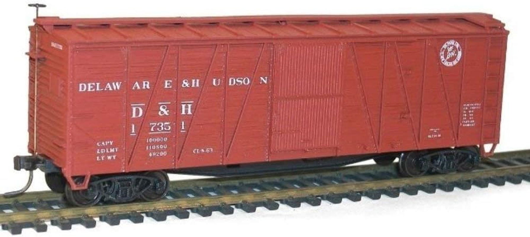 ACU4329 HO Scale 40' Single Sheath Wood Boxcar, D&H