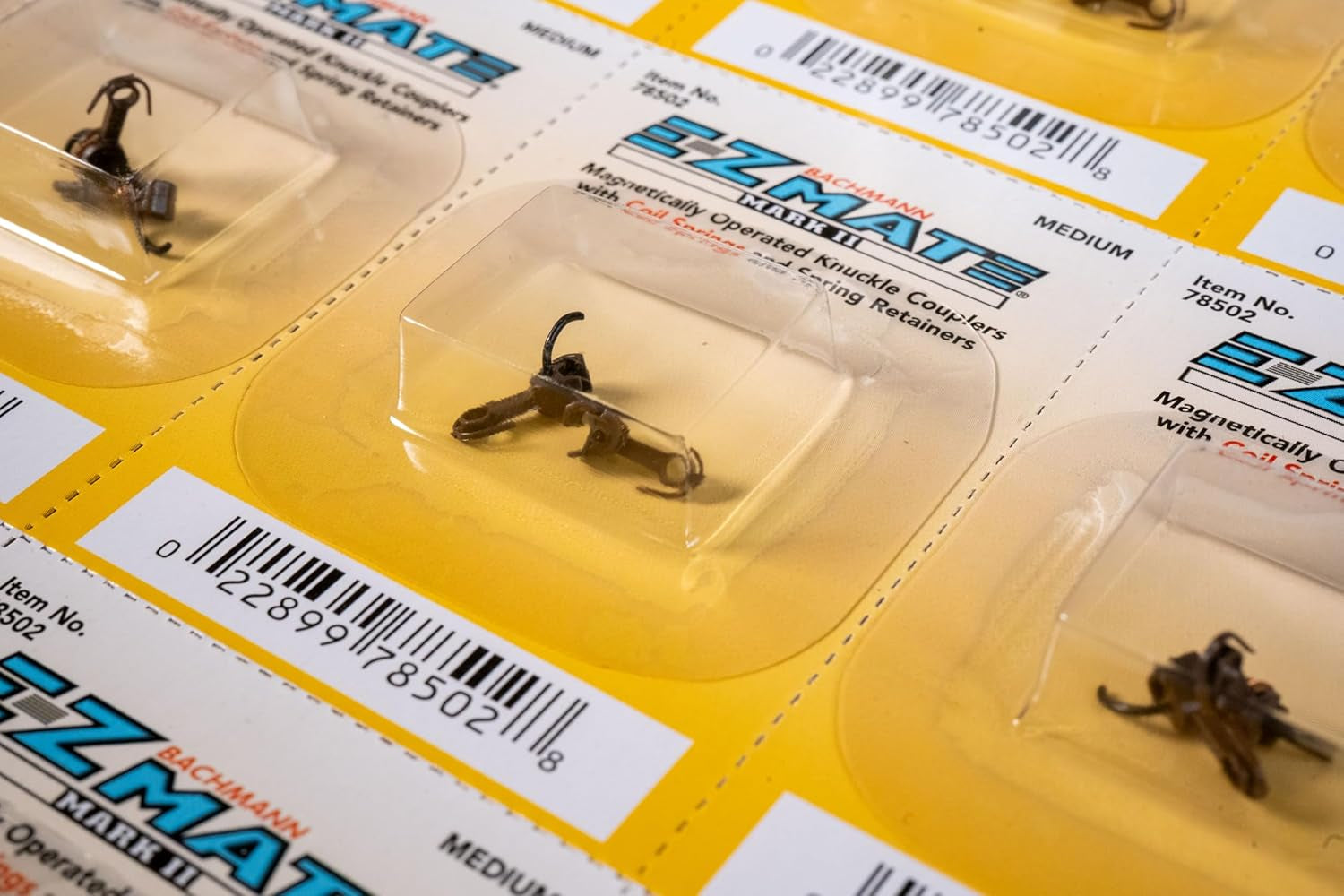 Bachmann Trains E-Z Mate Mark II Magnetic Knuckle Couplers with Metal Coil Spring - Medium (12 Pairs) - N Scale