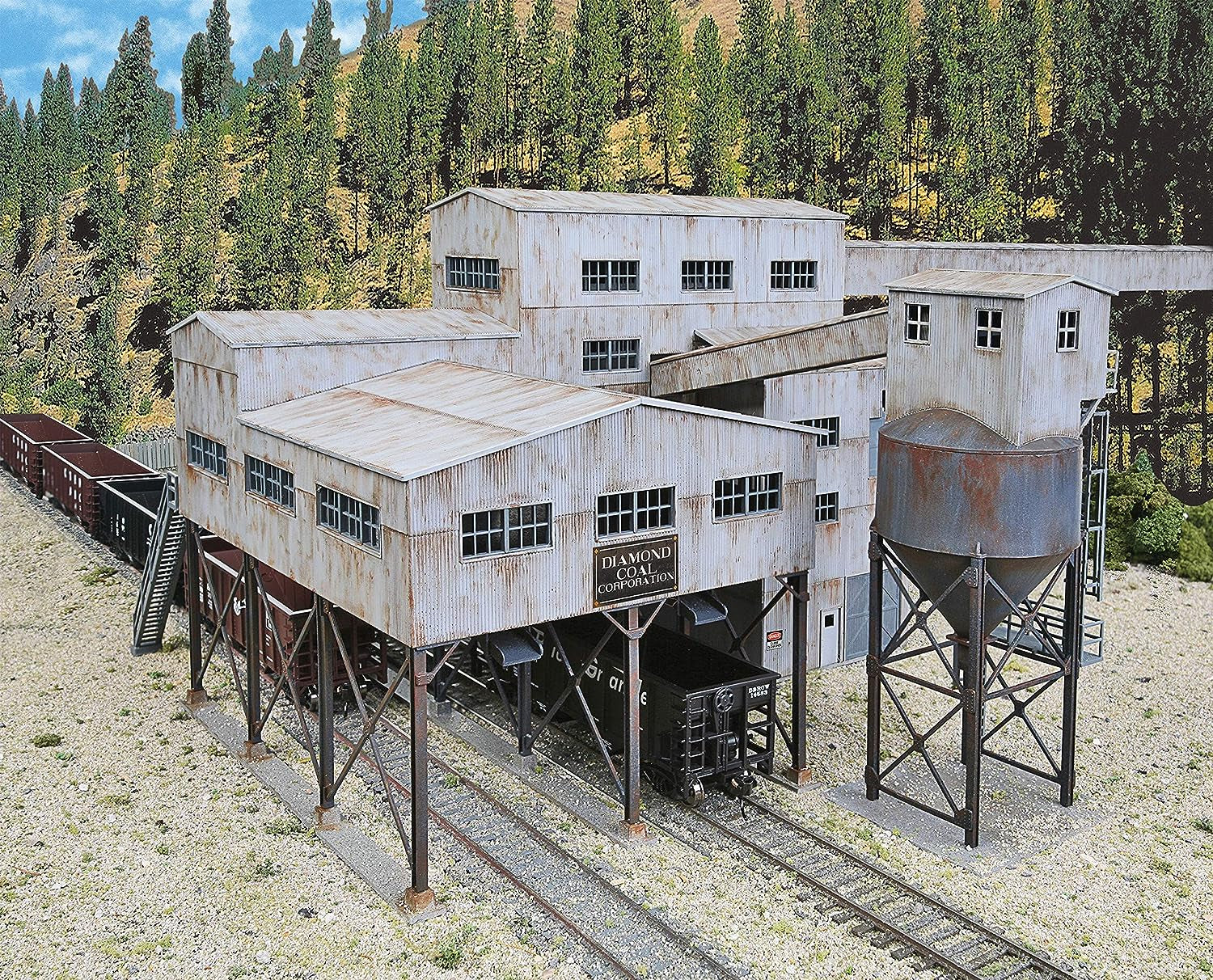 Walthers Cornerstone Diamond Coal Corporation HO Scale Model Railroad Structure Kit 933-4046