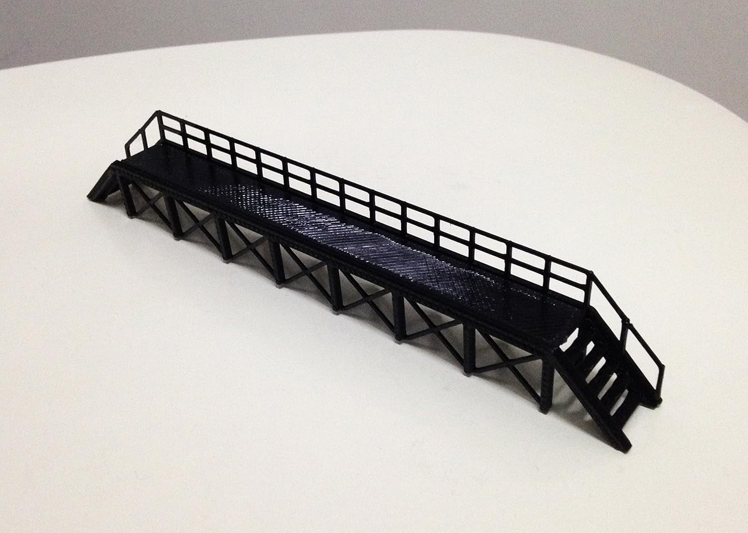 Transform Your Model Railway with the Outland Maintenance Platform for HO OO Scale Engine House - A Must-Have for Authenticity!