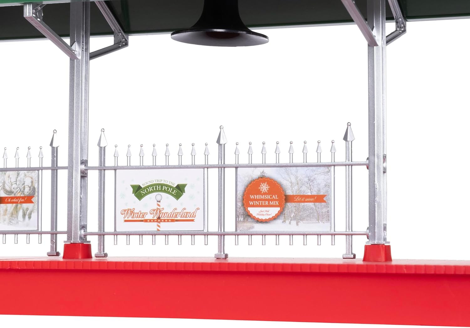Trains - Winter Wonderland Plug-Expand-Play Station Platform, O Gauge