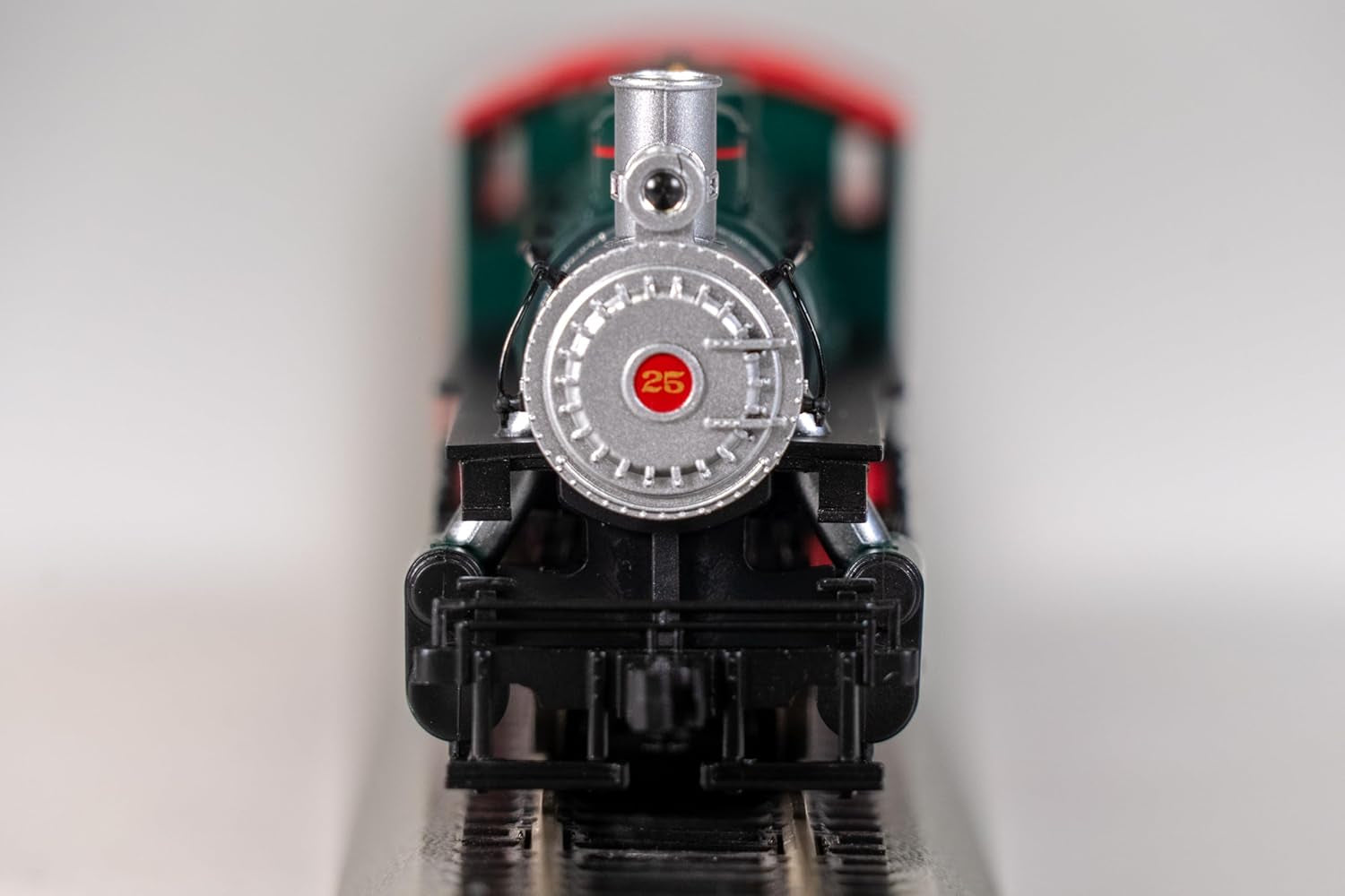 Bachmann Trains USRA 0-6-0 Locomotive with Smoke and Slope Tender - NP&S® #25 - Christmas Edition - HO Scale