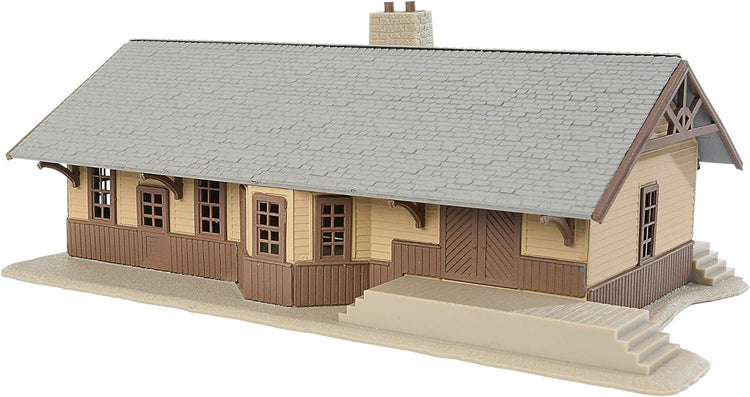 HO scale model of Iron Ridge Station by Walthers Trainline, detailed structure kit for model railroad layouts.