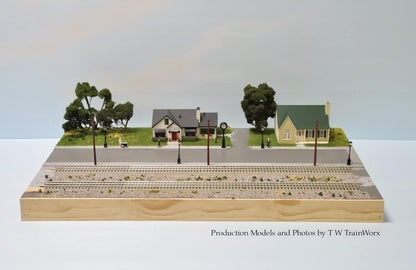 Lionel O Gauge Electric Model Train Accessories - Carnival Figurine Set