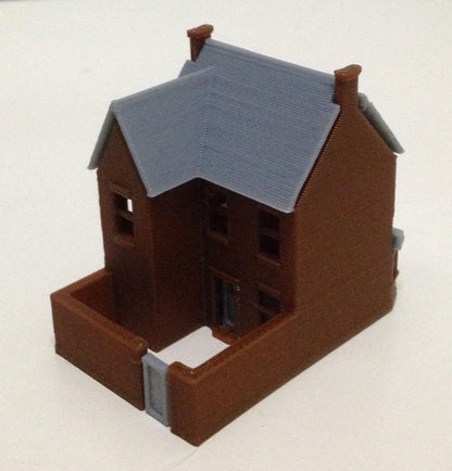 Outland Models N Scale Victorian Tavern/Pub for Railway Layout