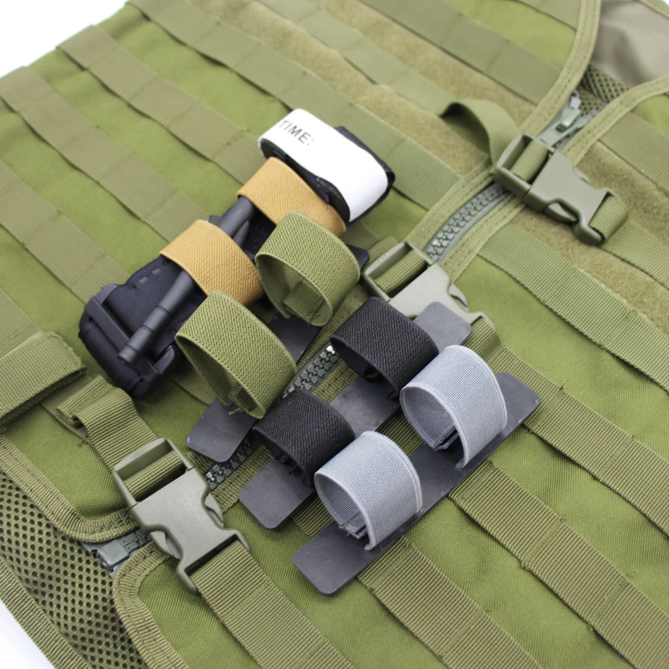 MOLLE-Compatible Tactical Elastic Tourniquet Holder for Quick Emergency Access