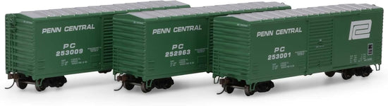 Athearn HO scale modern 40-foot boxcar model train, detailed replica for model railroading enthusiasts.