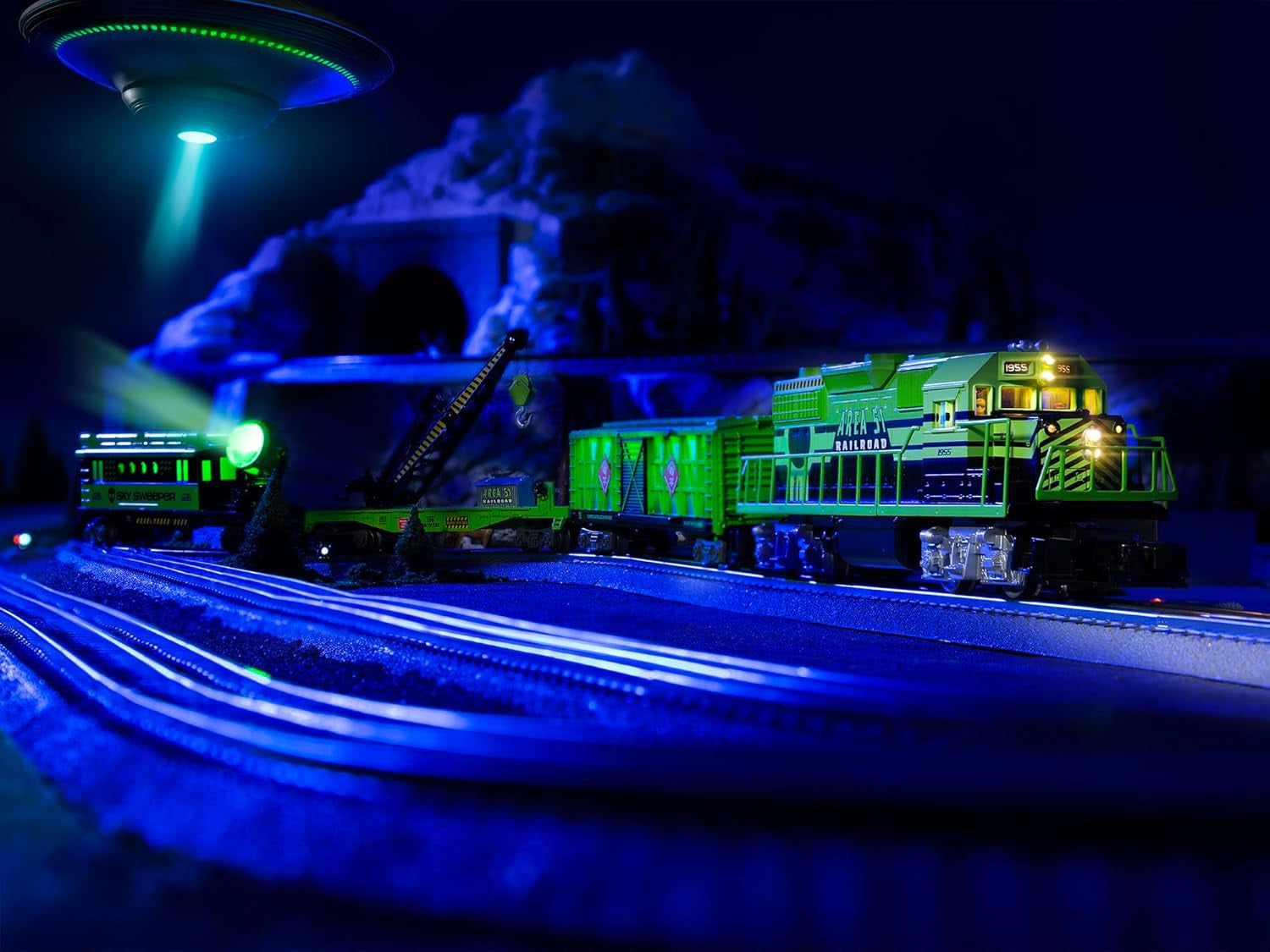 Lionel Area 51 UFO Recovery Bluetooth Lionchief Electric O Gauge Freight Train Set with Remote Control