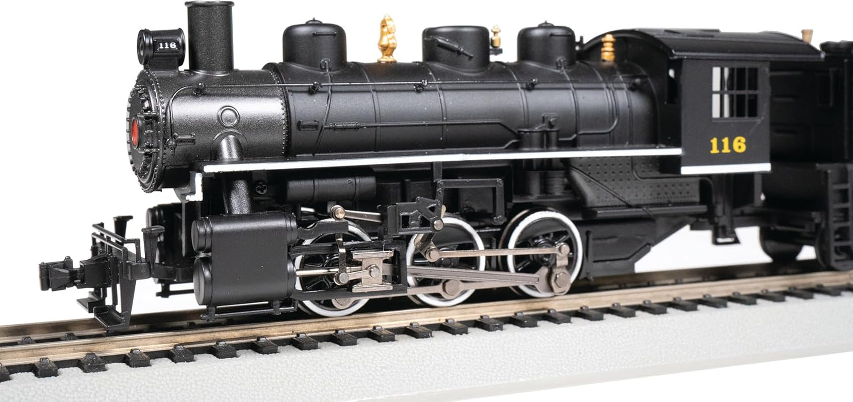 Bachmann Trains USRA 0-6-0 Locomotive with Smoke and Vanderbilt Tender - Erie #116 - HO Scale