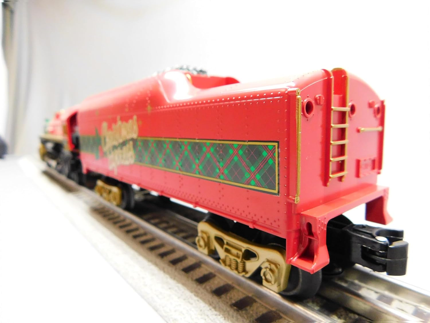 Lionel Christmas Celebration LIONCHIEF 2-4-2 Locomotive O Gauge Model 2223020-E