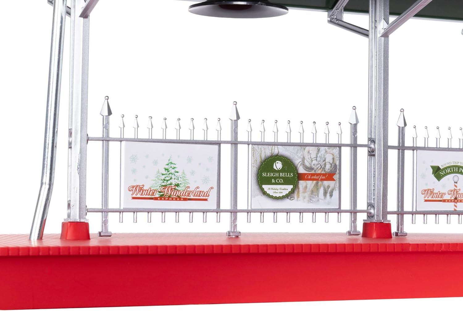 Trains - Winter Wonderland Plug-Expand-Play Station Platform, O Gauge