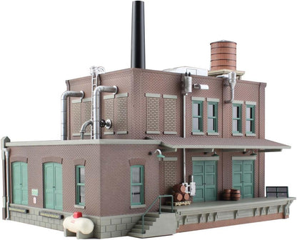 Woodland Scenics N Scale Clyde & Dale's Barrel Factory Model