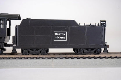 Prairie 2-6-2 Steam Locomotive with Smoke and Tender - Boston & Maine #1501 - HO Scale Model