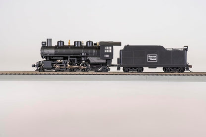 Prairie 2-6-2 Steam Locomotive with Smoke and Tender - Boston & Maine #1501 - HO Scale Model