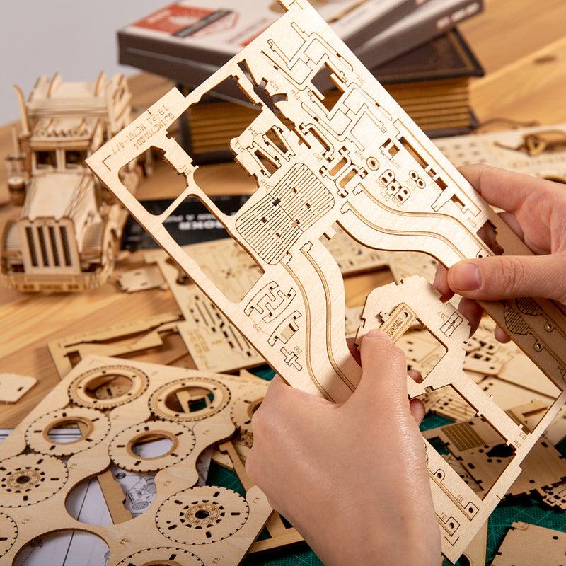 Robotime 3D Wooden Puzzle Prime Steam Express Model DIY Kit Puzzle Toy
