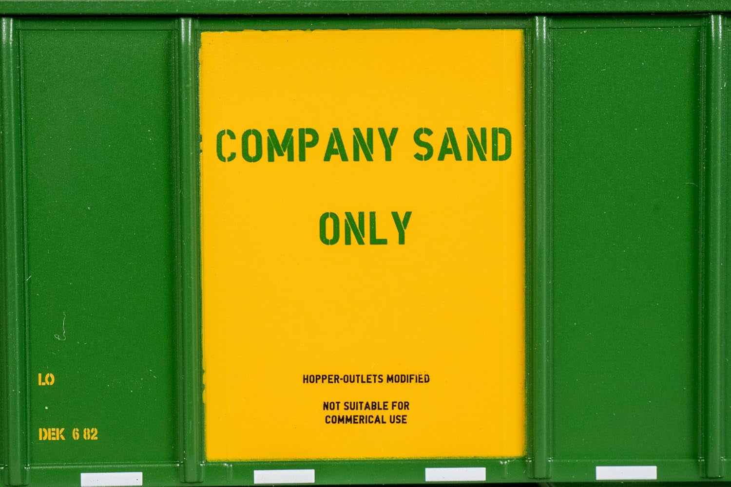 HO scale MKT PS-2 two bay covered hopper model by BYMRR Train Store, showing detailed late version with brown and gray paint.