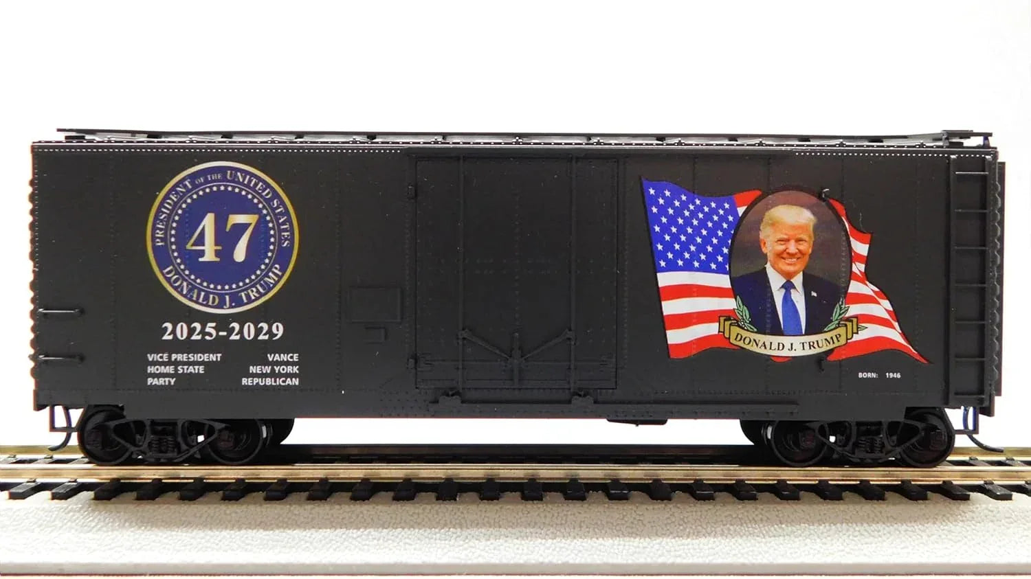 HO scale Micro-Trains 40&