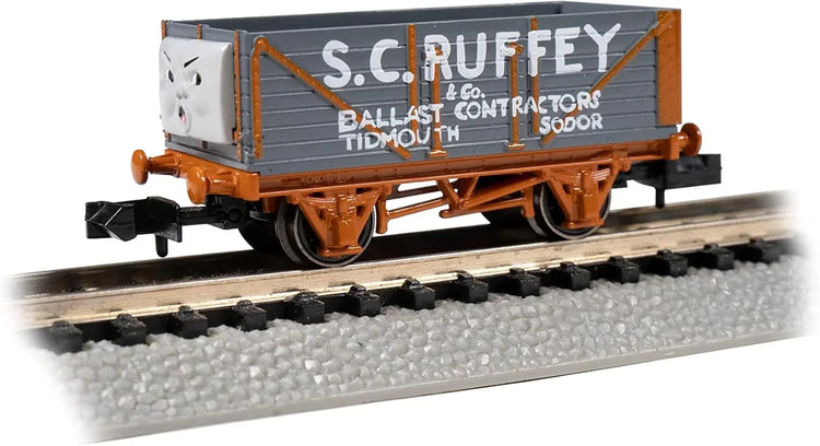 Bachmann Thomas & Friends S.C. Ruffey N scale model train with detailed finish, ready for operation on model railway layouts.
