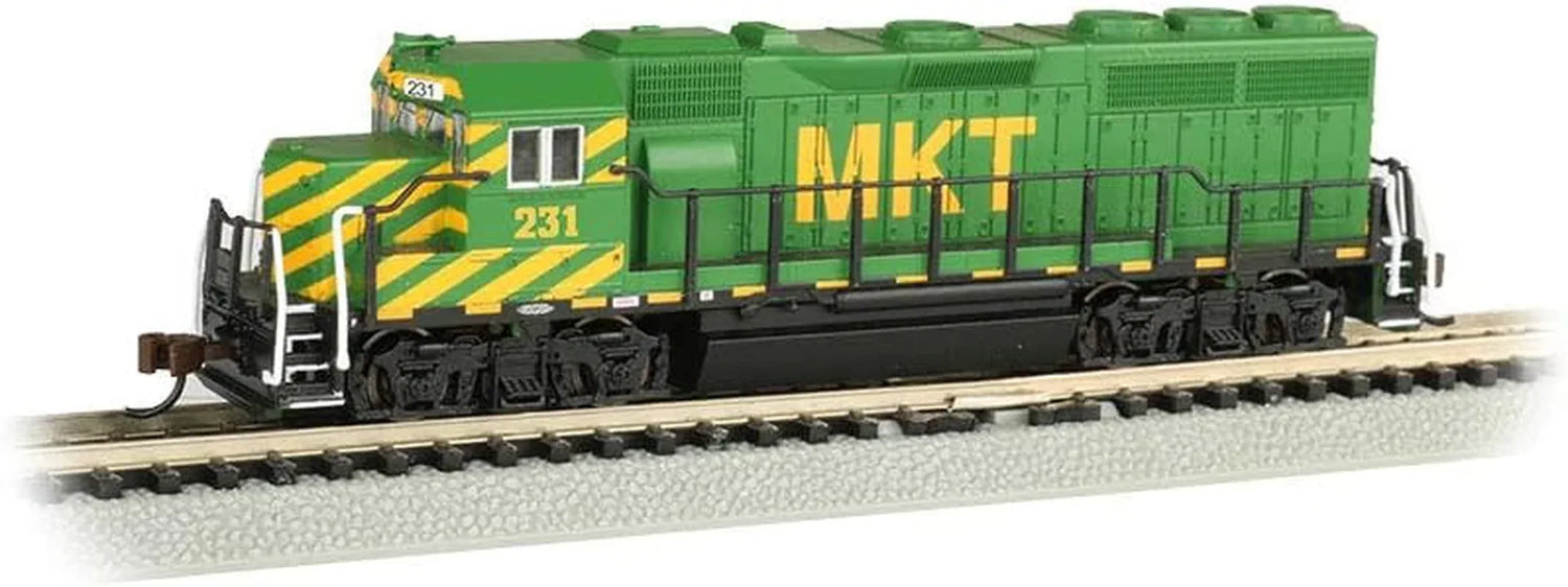 Bachmann Trains EMD GP40 diesel locomotive in MKT™ livery with dynamic brakes, N scale model on a model railway track