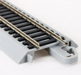 Bachmann Trains E-Z Track 18-inch Radius Curved HO Scale Track Set with nickel silver rails and gray roadbed, four-piece set.