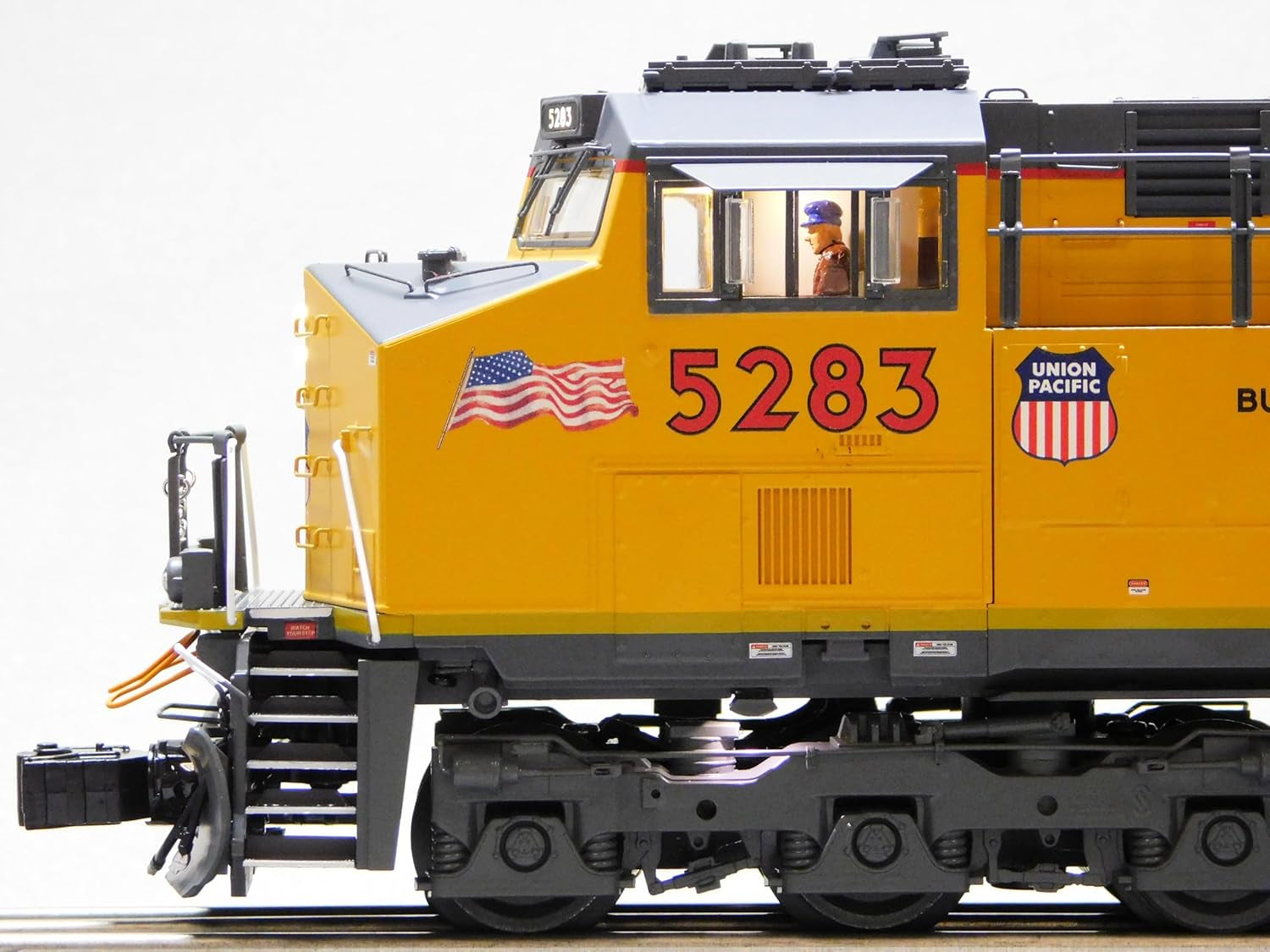 Lionel BTO Union Pacific Legacy ES44 Diesel Locomotive #5283 O Gauge Model 2433462
