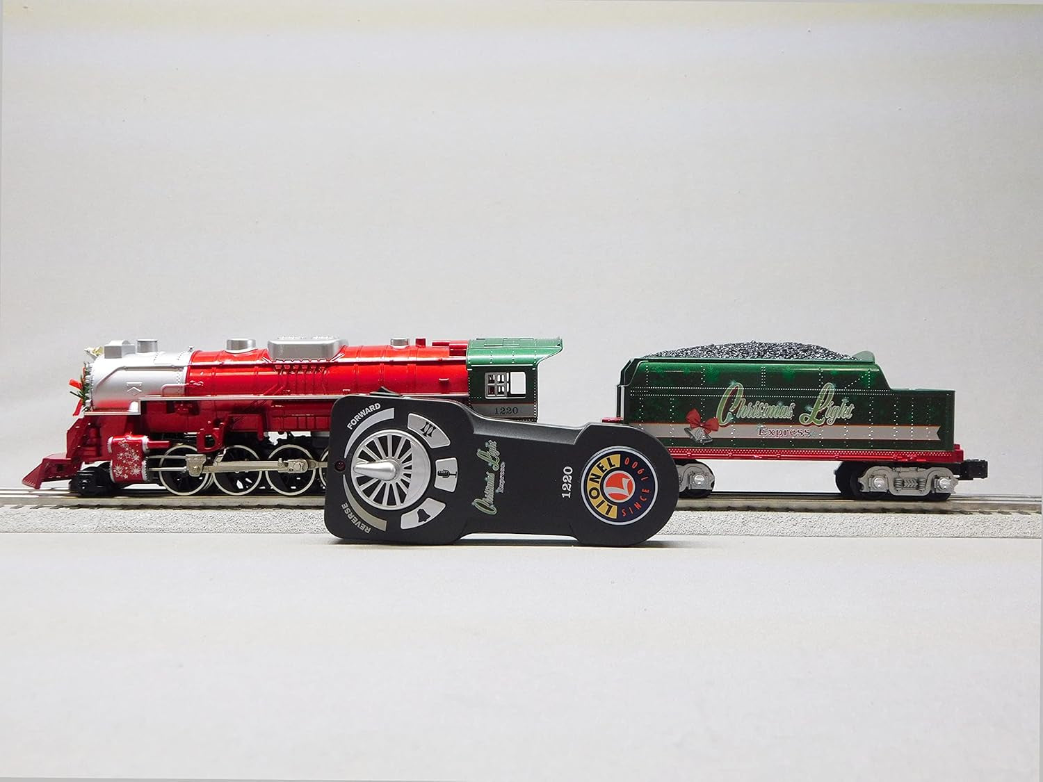 MTH Christmas Light Express LionChief Steam Locomotive O Gauge Model 2123100-E