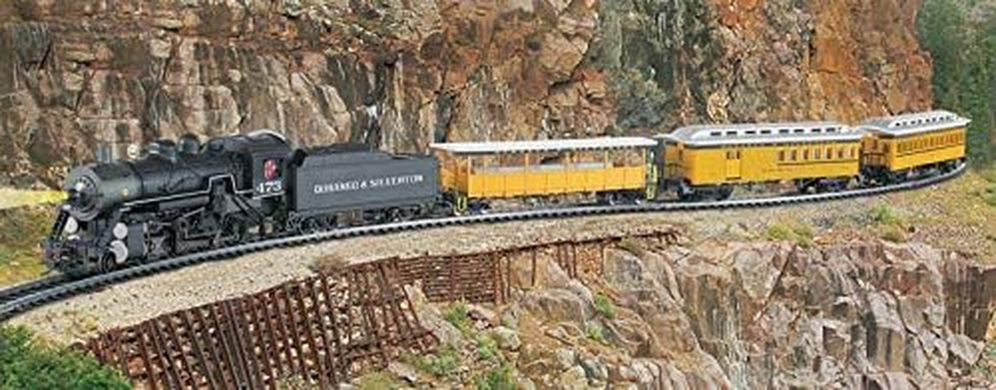 Bachmann Trains Durango & Silverton HO Scale Ready-to-Run Electric Train Set - Yellow