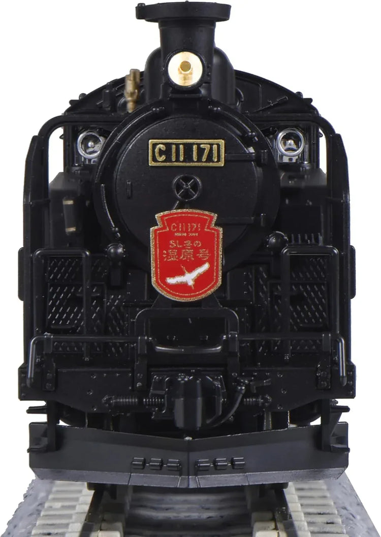 KATO N Gauge C11 171 and 14 Series 500 Series SL Winter Wetland 6-car train set with steam locomotive model, detailed railway model