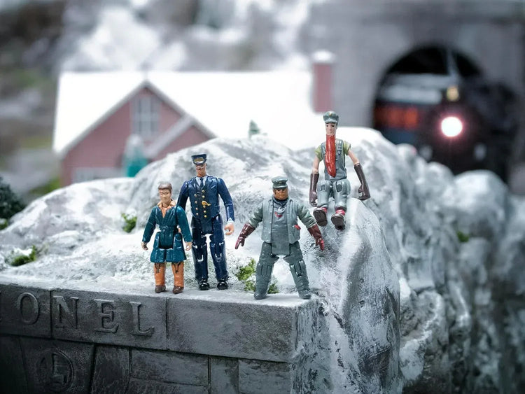 Lionel Polar Express 20th Anniversary electric O gauge train set with Bluetooth 5.0 remote control and detailed locomotive and cars