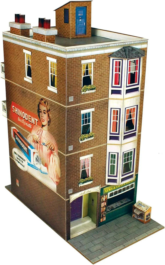 O Scale apartment building cardboard model kit by SAM TOYS, designed for urban railroad scenery and miniature city layouts.