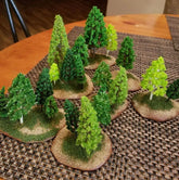 Plastic mixed model trees set with animal figures, 70 pieces, HO scale, for train scenery and dioramas, crafted by Shenzhenshi Tian Jiao Baobao.