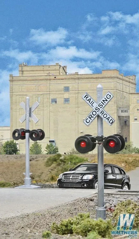 Walthers Scenemaster crossing flashers set of 2 working signals for HO scale model railroad crossings, with signals kit and controller compatibility.