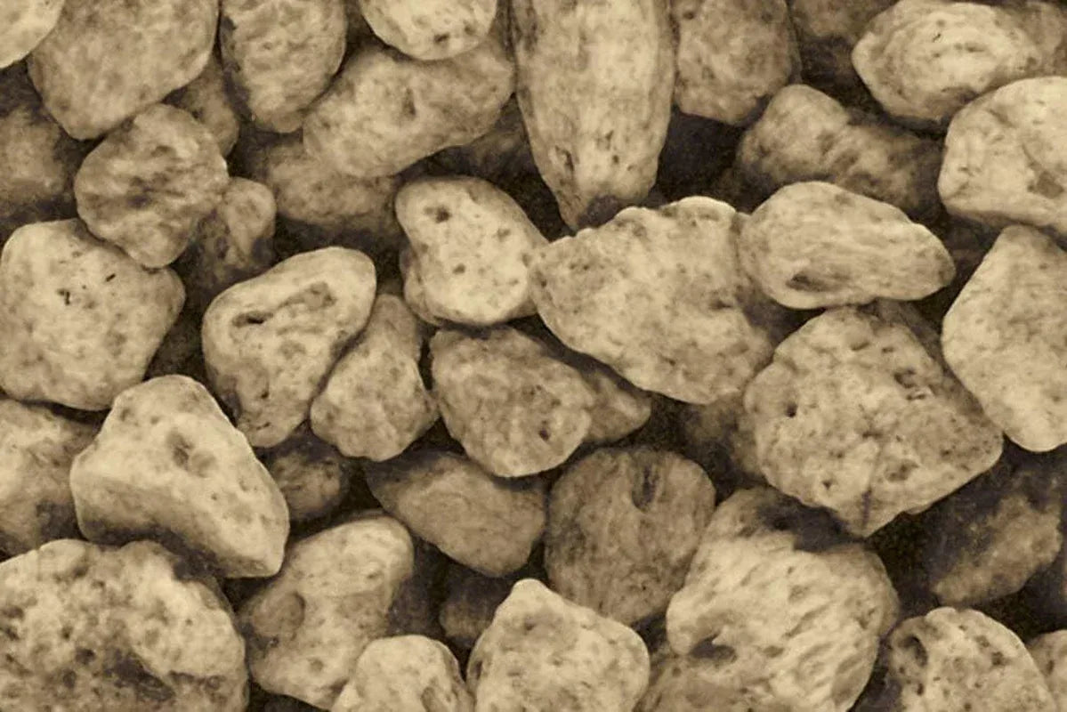 Woodland Scenics Extra Coarse Brown Talus gravel for model landscapes and terrain features.