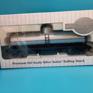 Bachmann Silver Series HO Scale Track Cleaning Tank Car - Unlettered Silver Finish